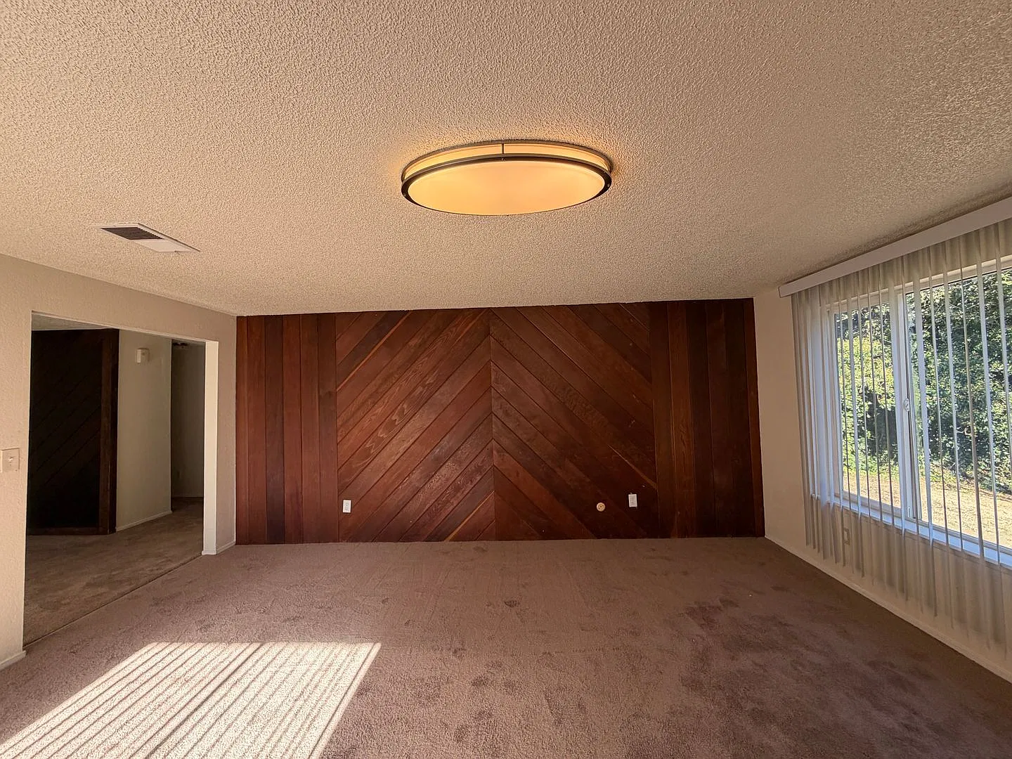 Pet-Friendly 3-Bed, 2-Bath Cutten Ranch-Style Home with Space to Spare! — Photo 2