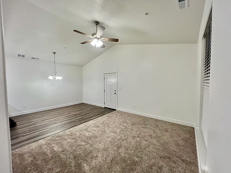 762 Lang Ct N #301 — Photo 4
