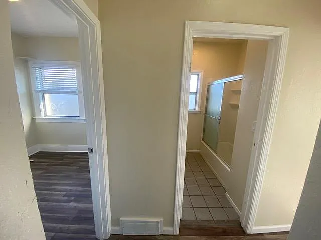 102 Broadway St — Photo 28