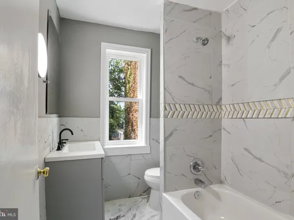 1346 Lancaster Ave, Wilmington, DE 19805