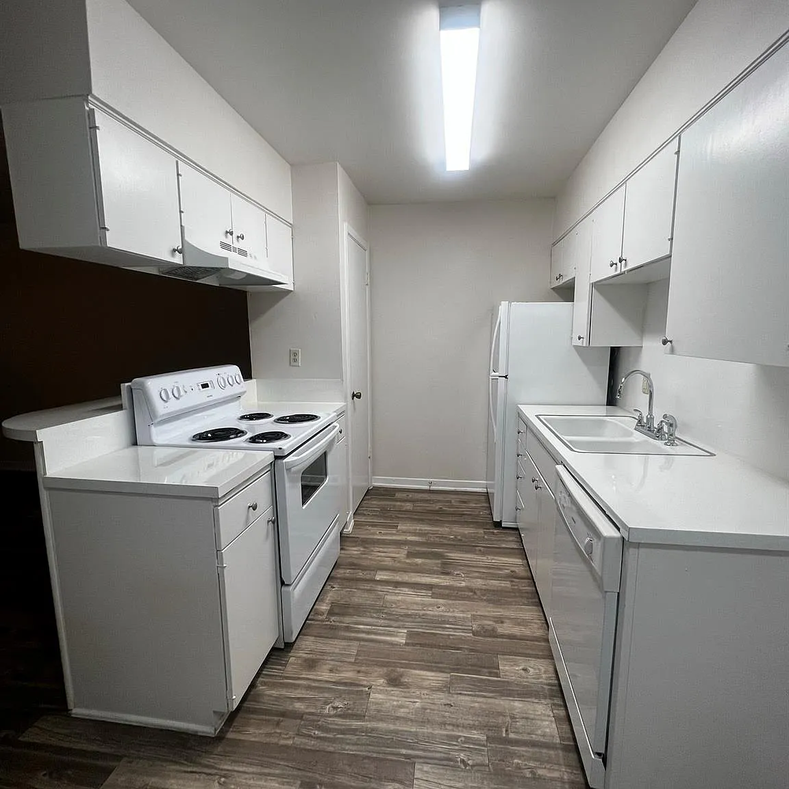 1 bed, 1.0 bath, 560 sqft, $925 — Photo 1