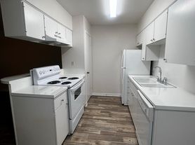 1037 E 44th St, Austin, TX