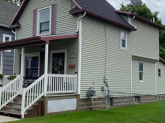 2nd image of 1014 Augusta St