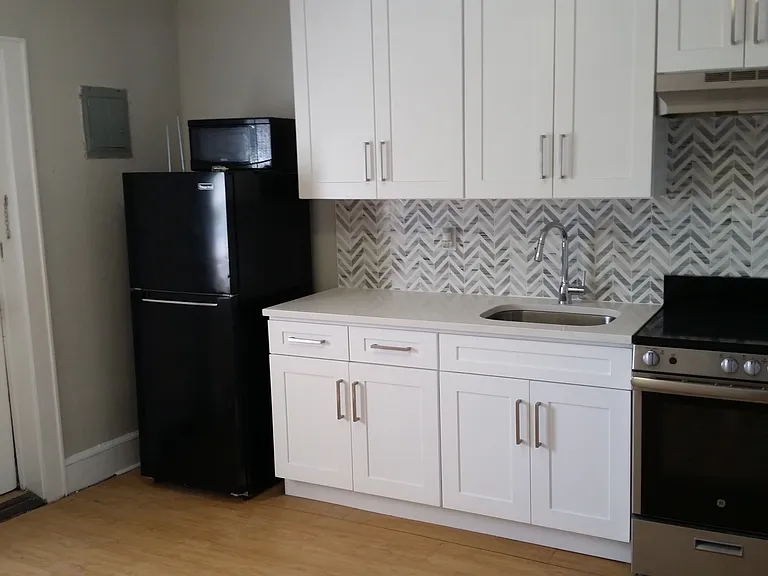 348 Boyden Ave #3 — Photo 1