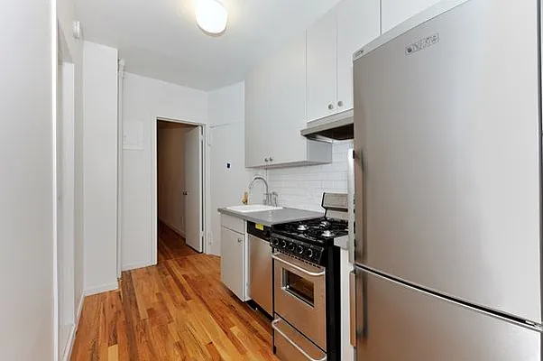 Rented by Aether Property Group | media 14