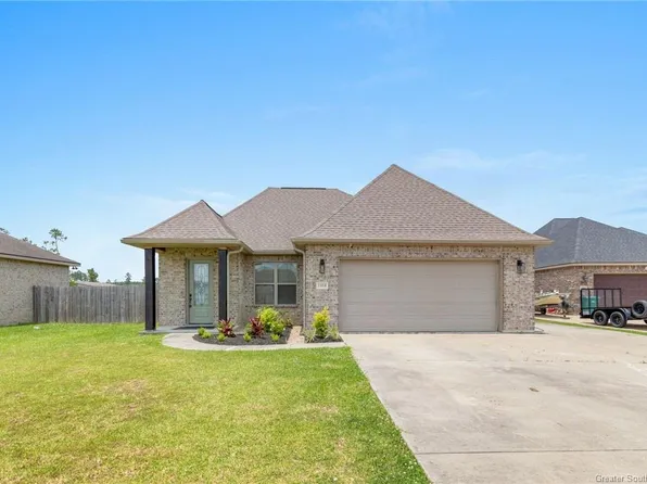1414 Trisha Ct, Lake Charles, LA 70611