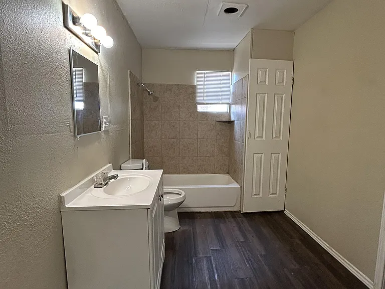 3305 E Cornell St — Photo 9
