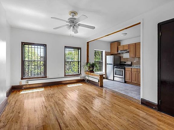 2nd image of 492 Willoughby Ave #Penthouse A