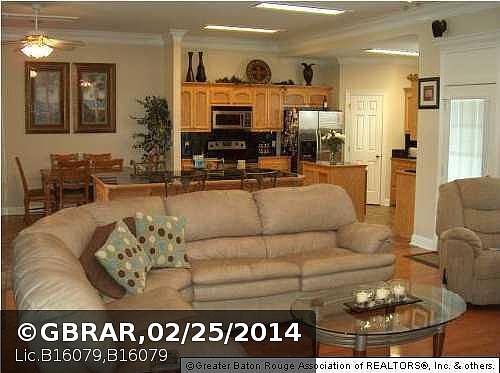 4th image of 12531 Three Lakes Dr