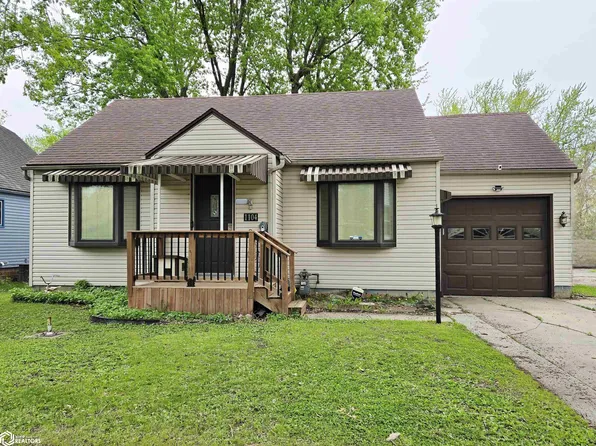 1104 Elm St, Webster City, IA 50595