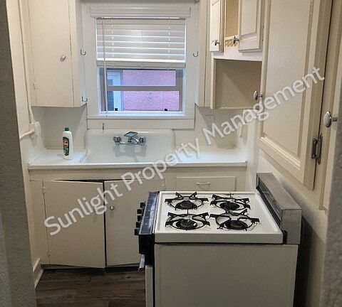 4th image of 7 Montana Ave #1