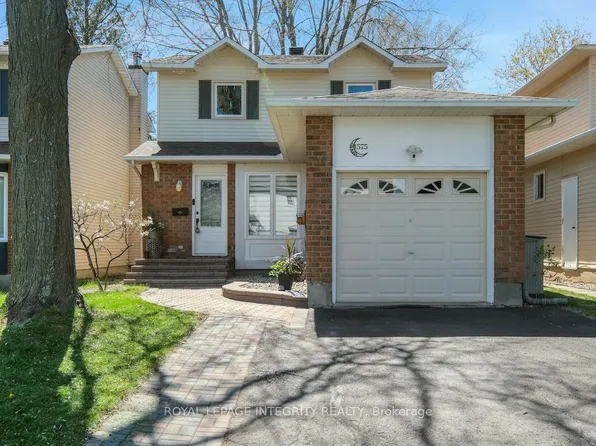 1575 Des Grives Cres, Ottawa, ON K1C 5C2