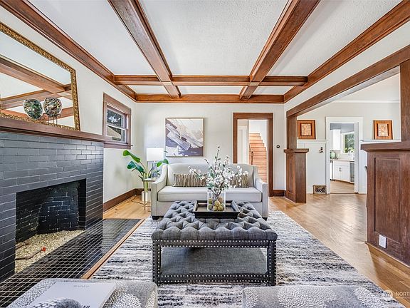 4th image of 4418 N 32nd Street
