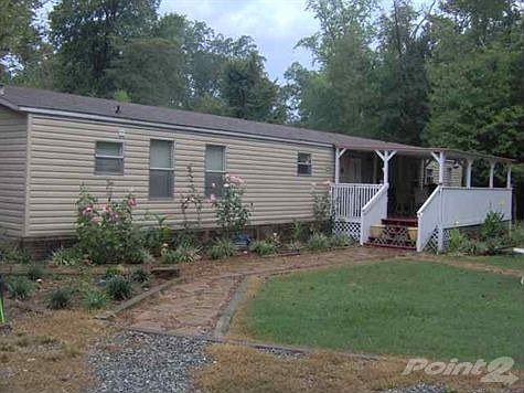 22.37 acres! 16x80 Home