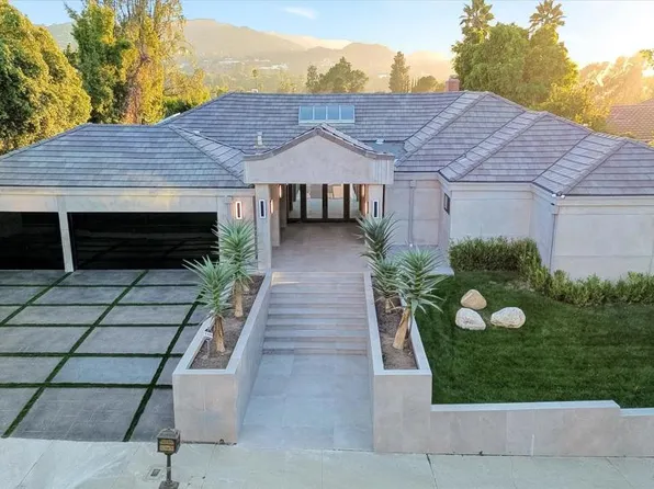 4423 Bergamo Dr, Encino, CA 91436