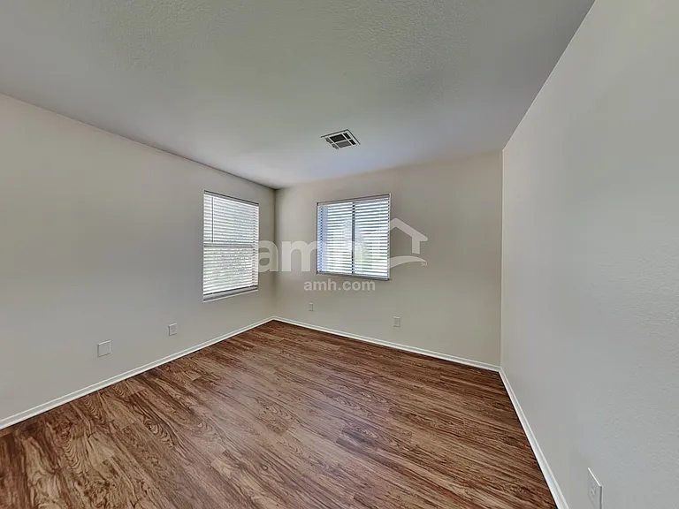 17182 N 184th Dr — Photo 16