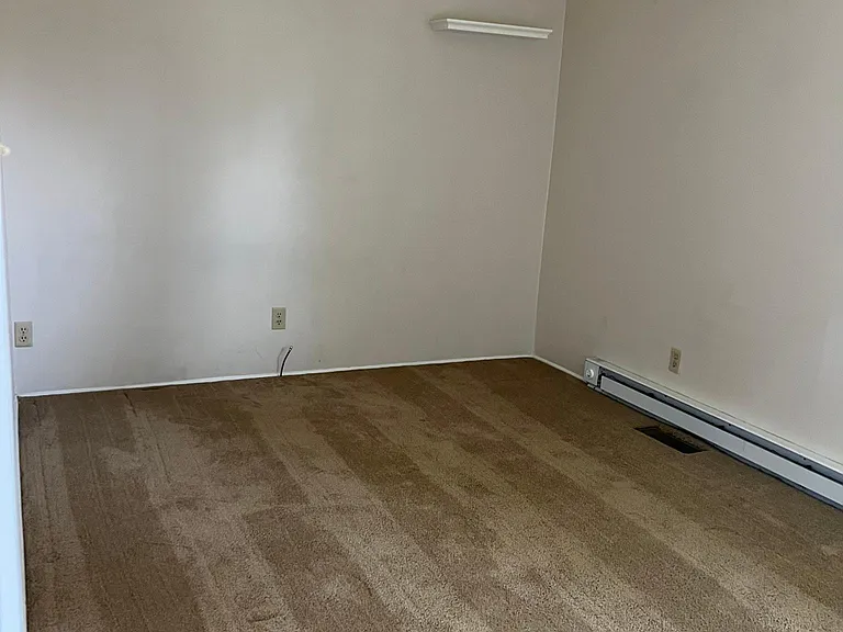1919 Langham Rd — Photo 20