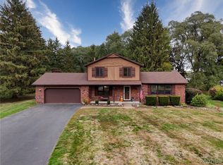 6 High Point Dr, Spencerport, NY 14559