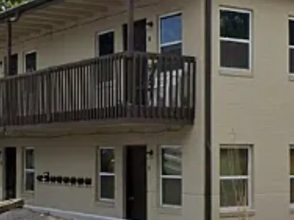 229 W 13th Ave, Emporia, KS