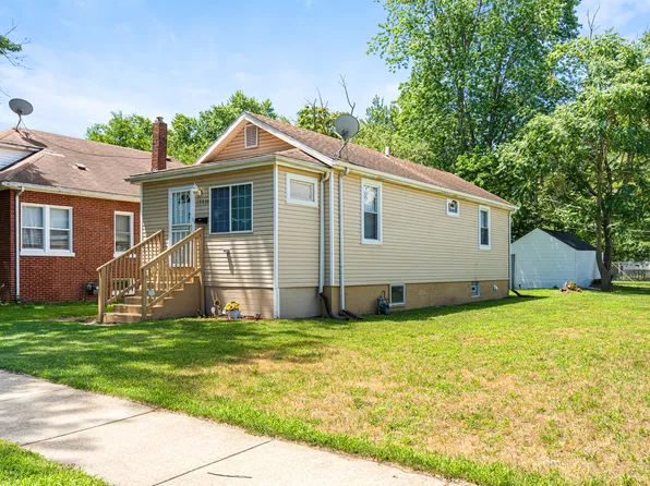 17030 Jodave Ave, Hazel Crest, IL 60429