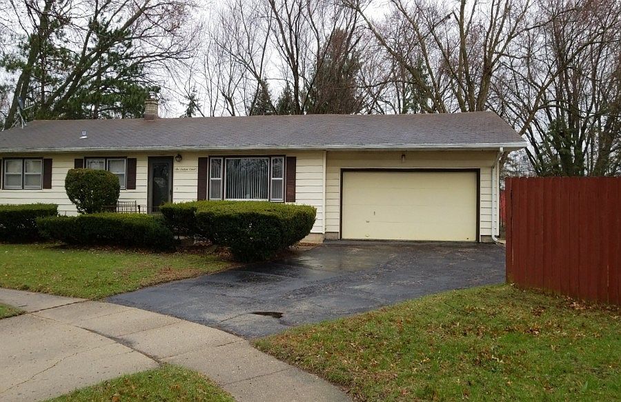 2nd image of 6 Jackson Ct