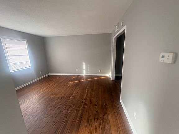 3rd image of 3420 Adrick Rd