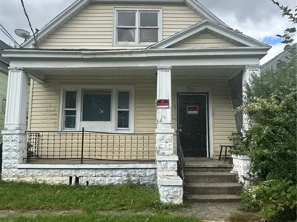 378 Curtiss St, Buffalo, NY 14212