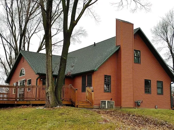 1010 3rd Ave SE, Independence, IA 50644