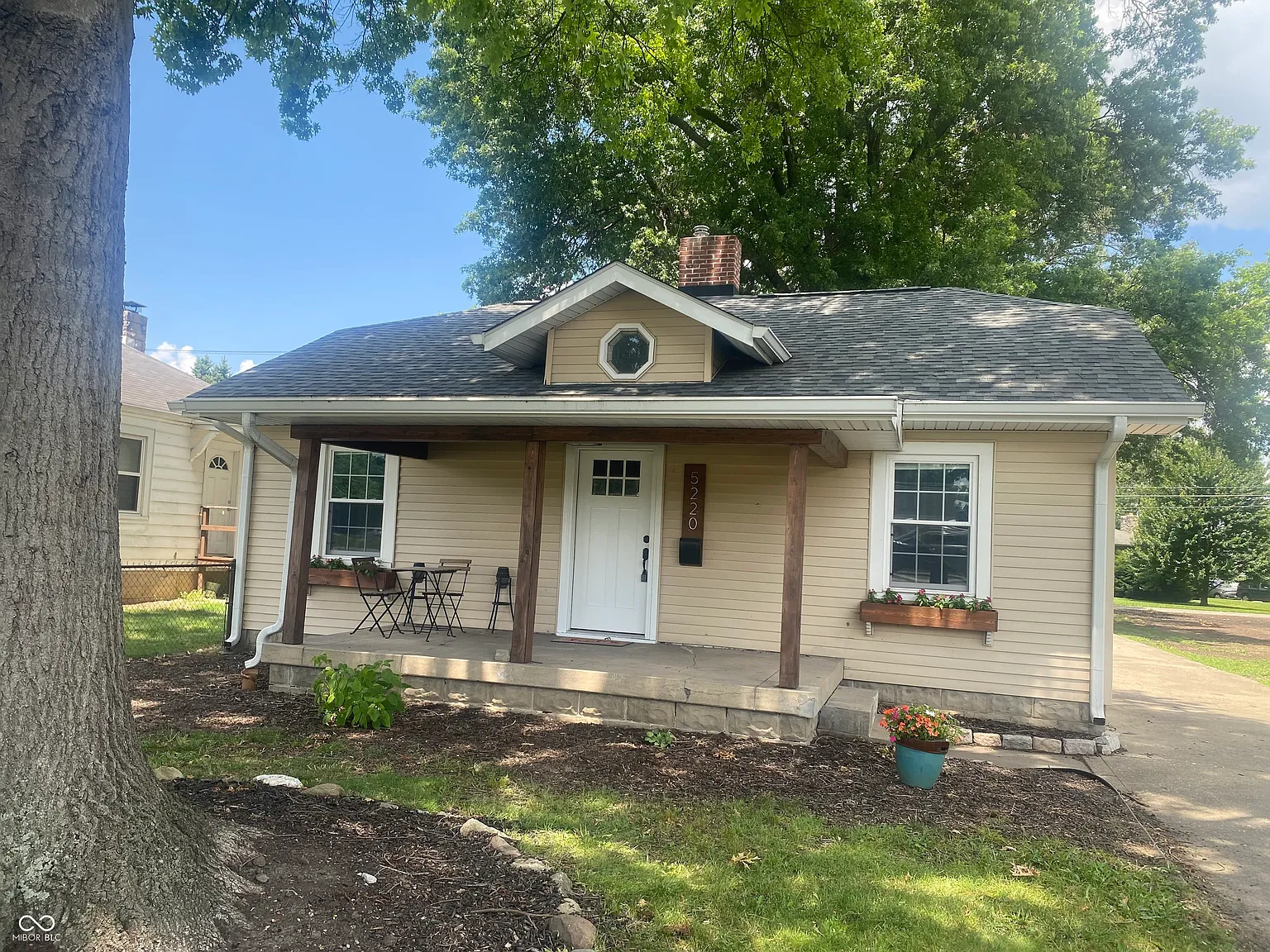 5220 Crawfordsville Rd photo 1