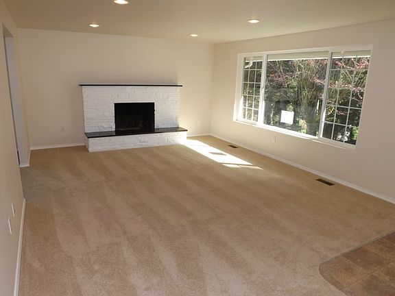 2nd image of 6407 112th St E