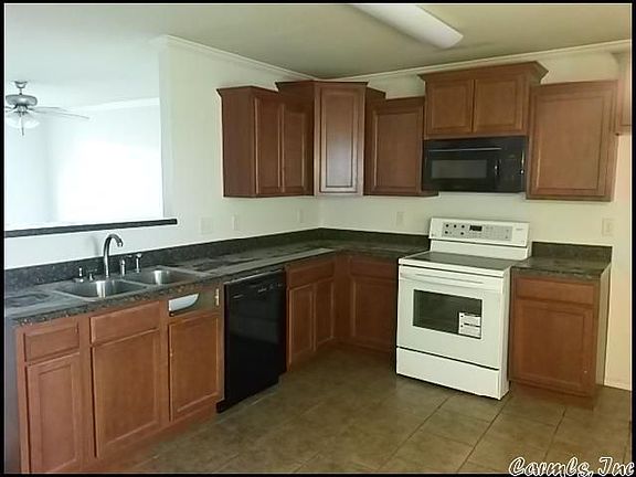3rd image of 1101 Yarrow Dr