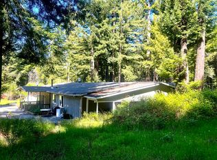 16741 Briceland Rd, Whitethorn, CA 95589
