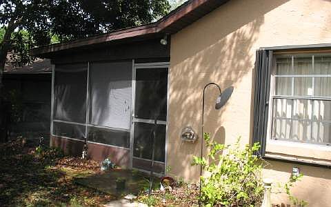 2nd image of 79 Jasmine St