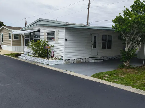 1280 Lakeview Rd #206, Clearwater, FL 33756