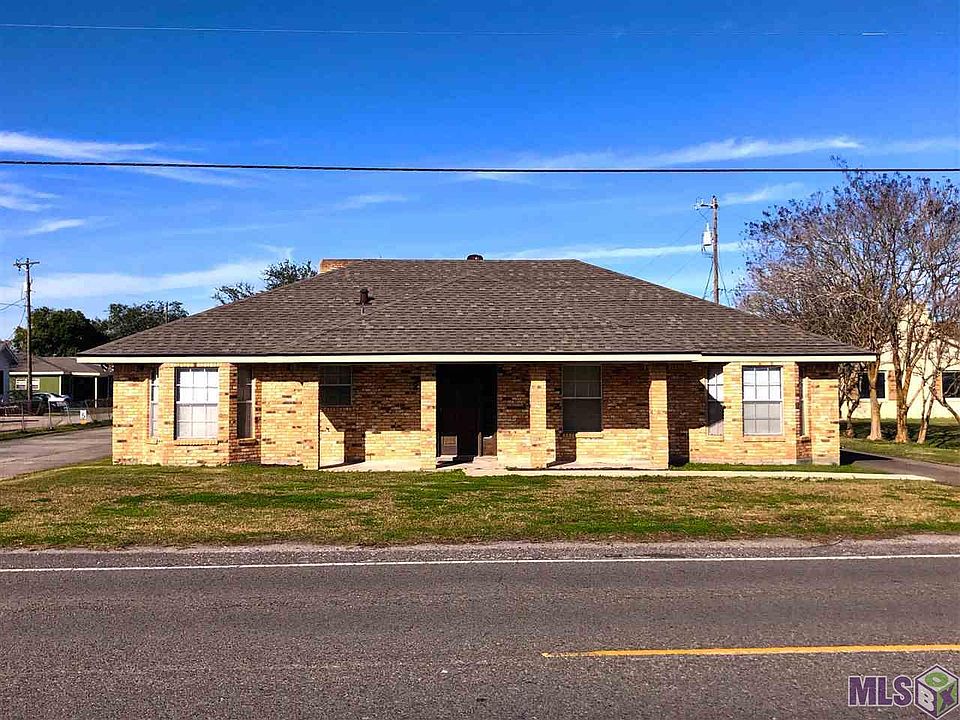1st image of 2117 Highway 182 E