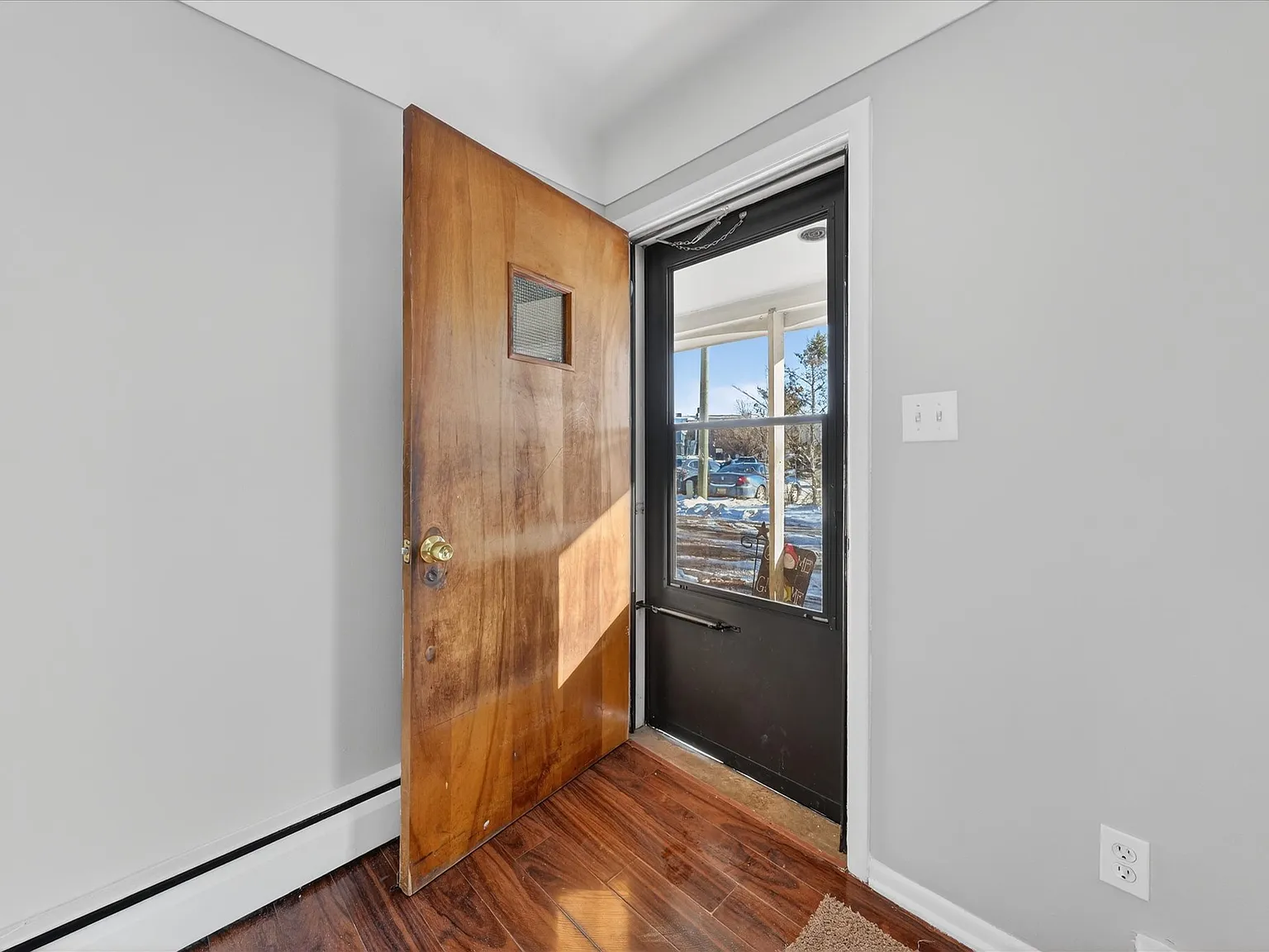 1 bed, 500 sqft, $950 — Photo 3