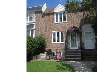 217 Westbrook Dr, Clifton Heights, PA 19018