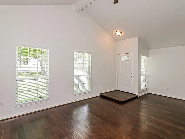 28914 Champion Oaks Dr — Photo 5