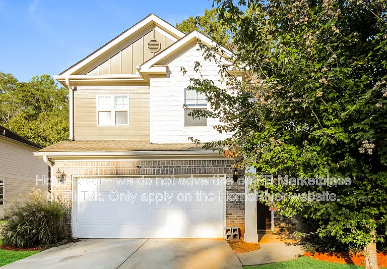 212 Daisy Cir — Photo 1