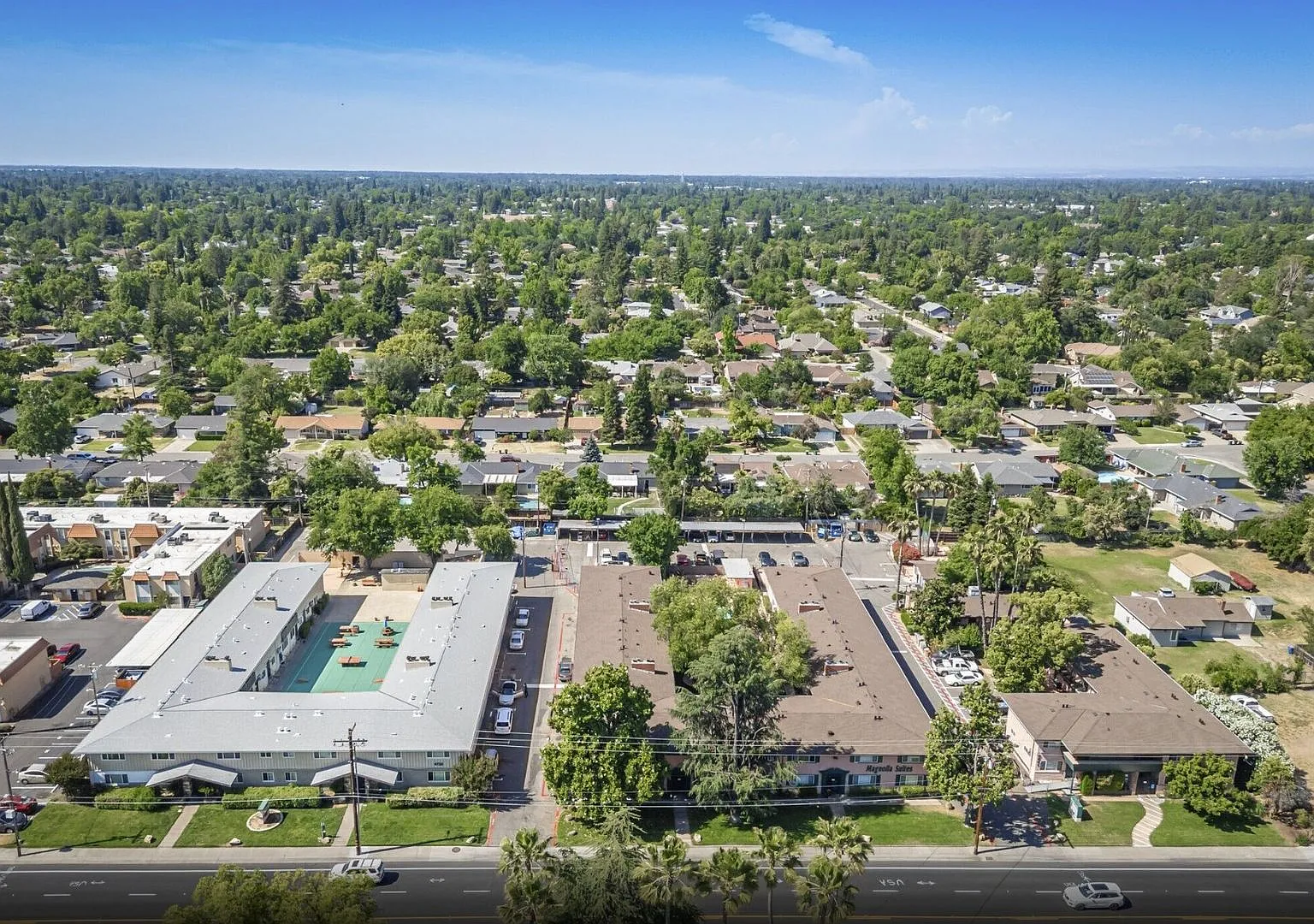 Magnolia Suites — Photo 3