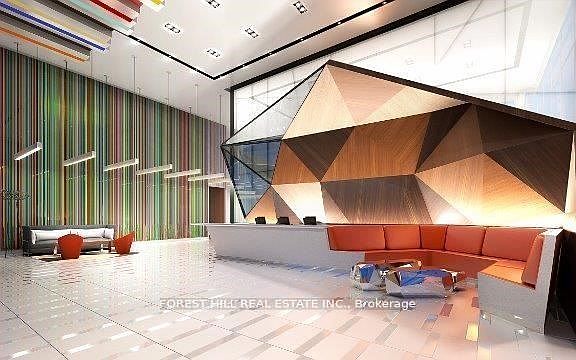 3rd image of 30 Roehampton Ave Penthouse 8