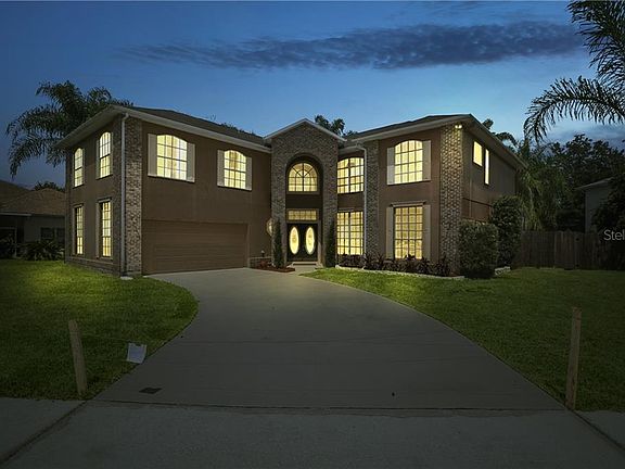 2nd image of 2441 Turnberry Dr