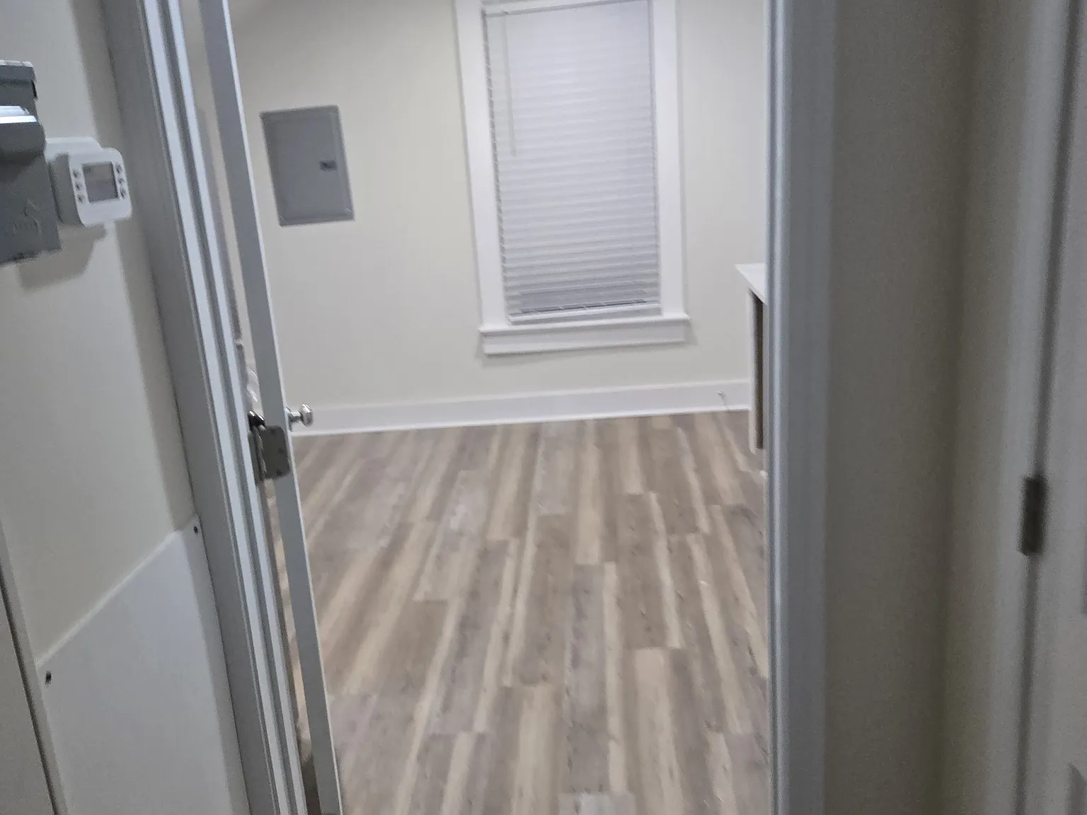 605 Valdese Ave — Photo 4