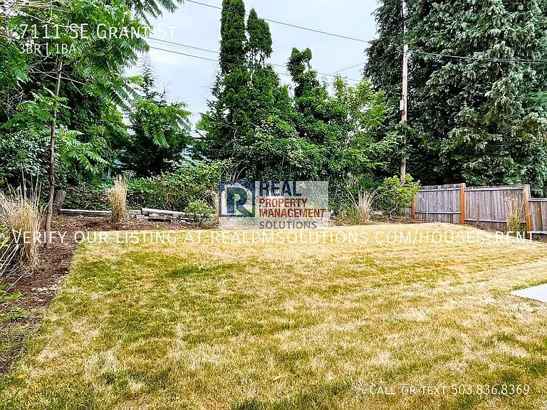 7111 SE Grant St — Photo 65