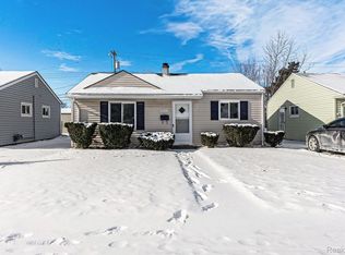 28373 Rosemont St, Roseville, MI