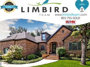 2383 E Tall Oaks Dr, Fayetteville, AR 72703
