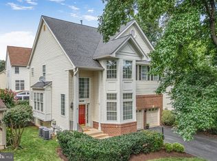 47536 Hidden Cove Ct, Sterling, VA 20165