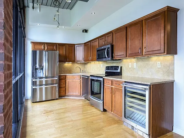 325 W Main St #315, Lexington, KY 40507