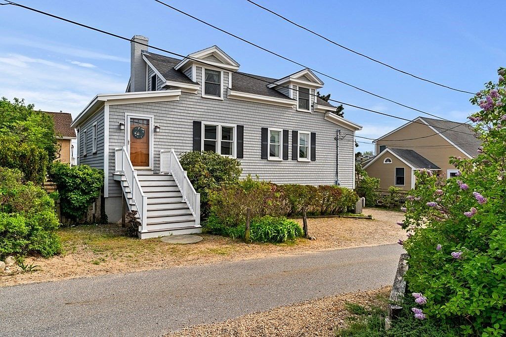 8 49th St, Newbury, MA 01951 Zillow