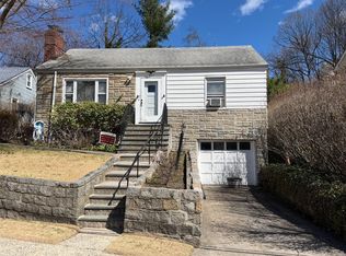 207 Morsemere Avenue, Yonkers, NY 10703